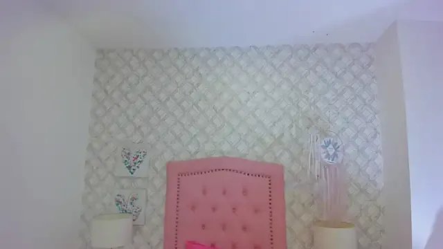 amber__ferrera on StripChat