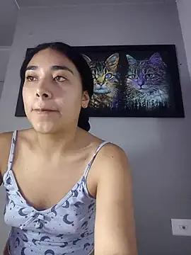 AmberGold- on StripChat