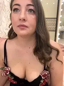 AnnaBri on StripChat