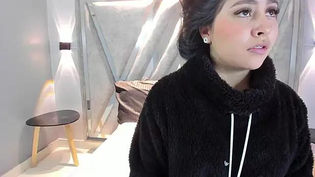 Annie9_ from StripChat