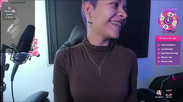 Anny_Kiitty on StripChat 