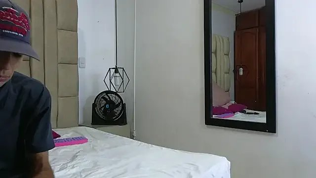 AntonioAndKarla on StripChat