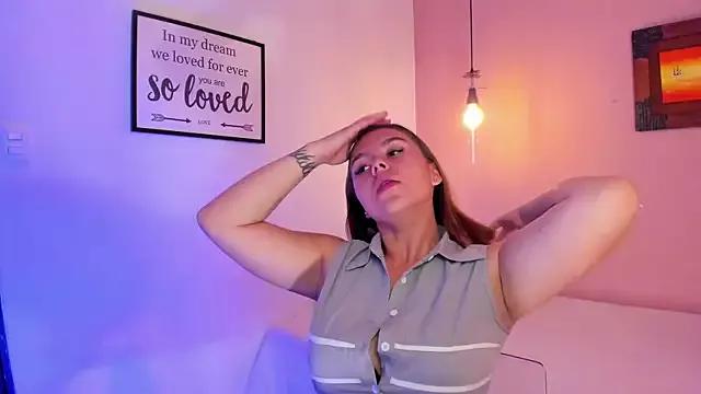 ArianaBaker from StripChat
