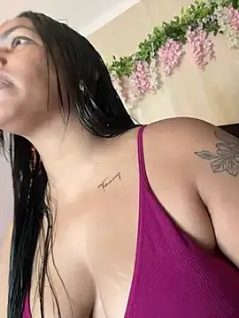 ArielleMillerr- — oil in my ass 