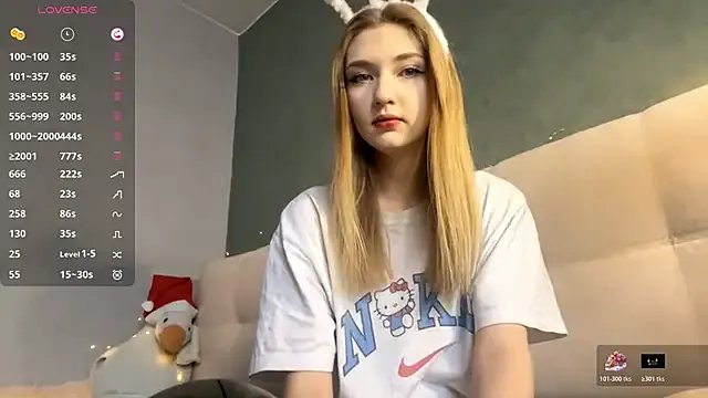 AveryBerkson on StripChat