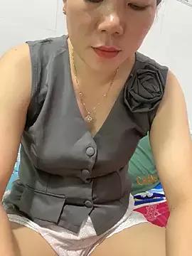 Freechat Baby-bigtits on StripChat