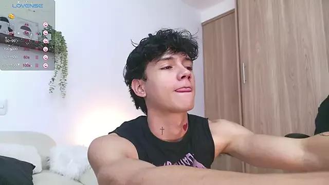 badboy_one_ on StripChat 