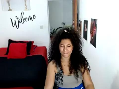 bellacrespalatina on StripChat 