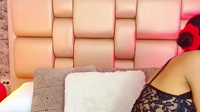 BellaHarper1 on StripChat 