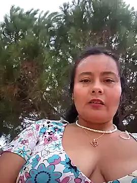 bellapaty on StripChat 