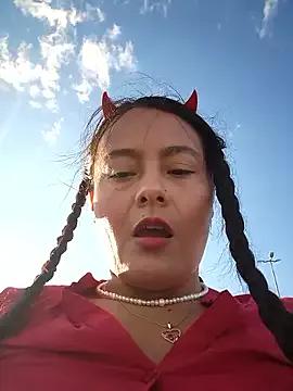 bellapaty on StripChat 