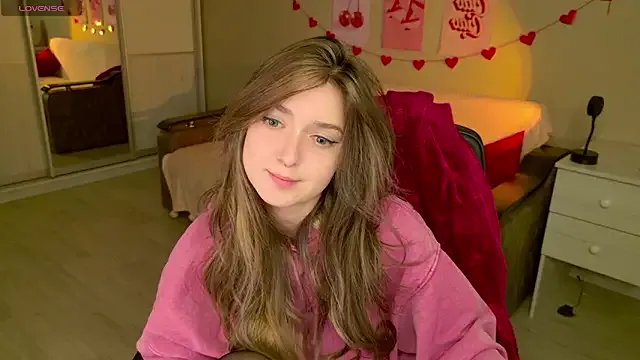 BellaSink on StripChat