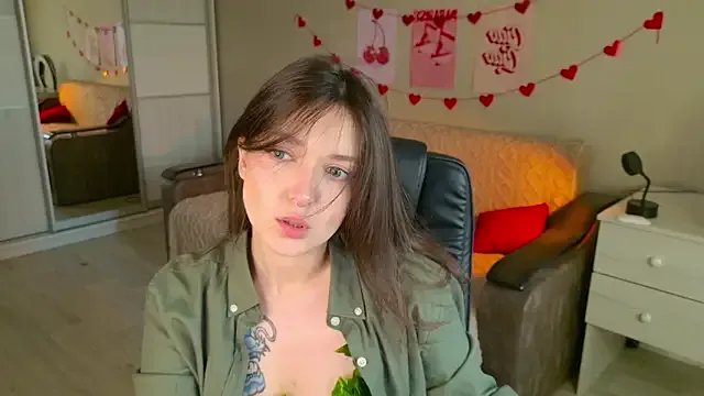 BellaSink on StripChat