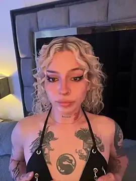 Bonnie_vega on StripChat 
