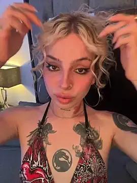 Bonnie_vega on StripChat 