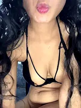 Bonnie_willliams19 on StripChat 