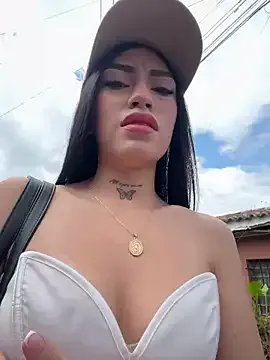 Bonny_Eva — OIL IN MY BODY AND RIDE DILDO 