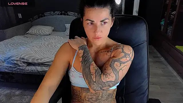 Boss__Girl on StripChat 