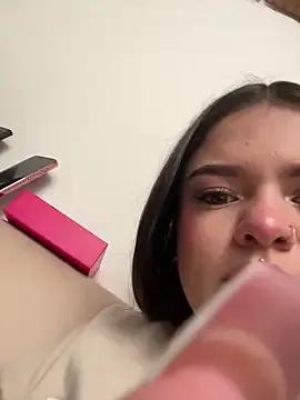 Camila_Duarte_ — I secretly show my breasts