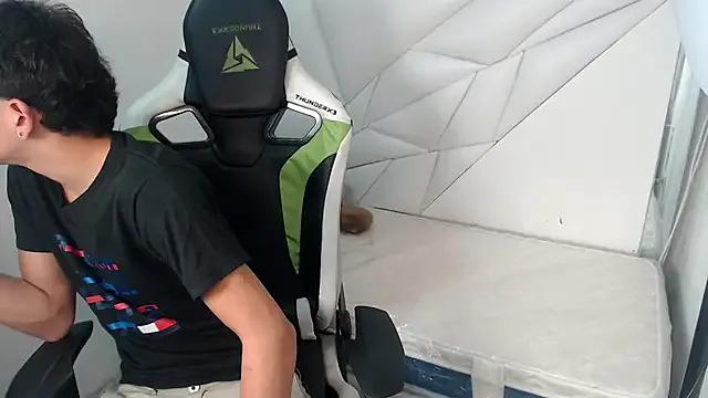 Cash_G_ — Show ass!!!