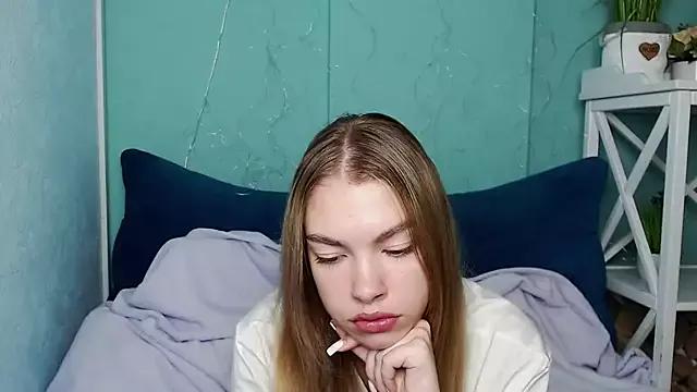 CassieDi on StripChat 