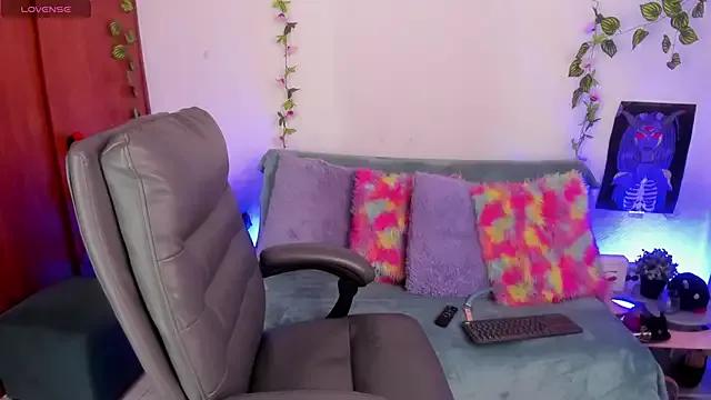 Cata_green on StripChat 