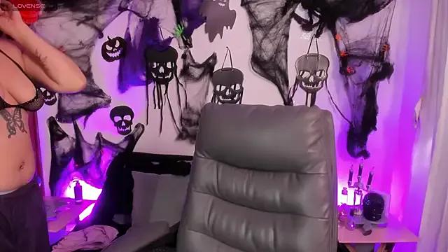 Cata_green on StripChat 