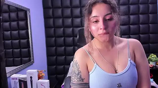 celeste_blue69 on StripChat 