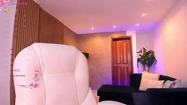 celeste_rosse on StripChat 