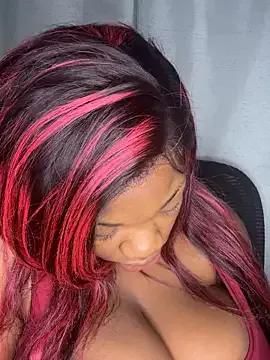 CharismaaBanx on StripChat