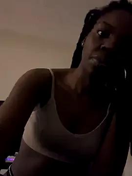 choclatepeaach on StripChat