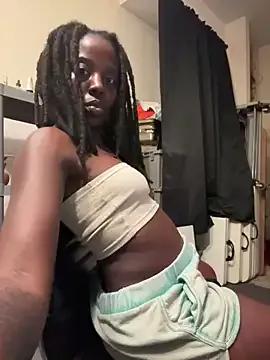 choclatepeaach — watch me cream on dick IRL