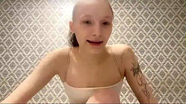 Cleonoth2o on StripChat