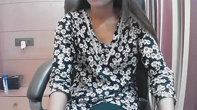 collage_hoty on StripChat 