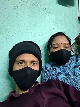 couplegk71 on StripChat