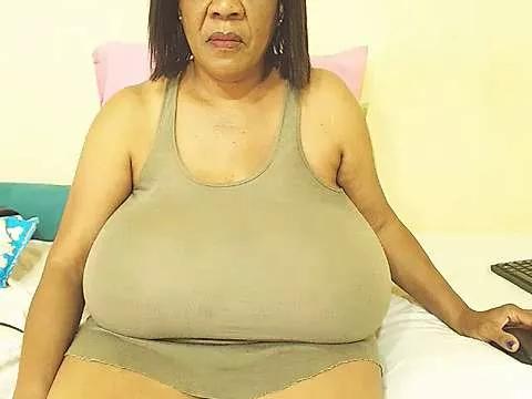 Freechat DairyQueen2 on StripChat