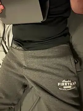 Dan8736 — flash cock