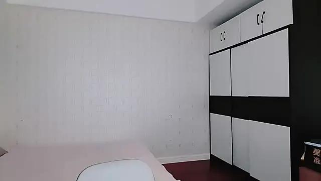 Dancer03 on StripChat