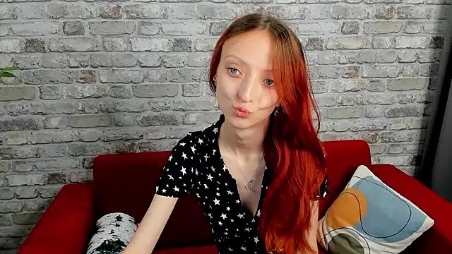 Daria_J on StripChat