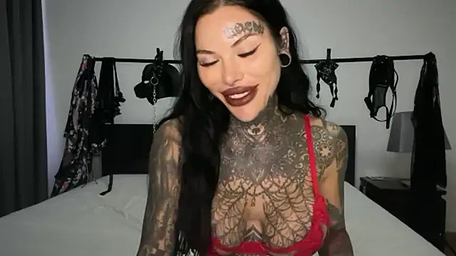 darkinkedbabe on StripChat