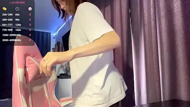 DedeTedrow on StripChat