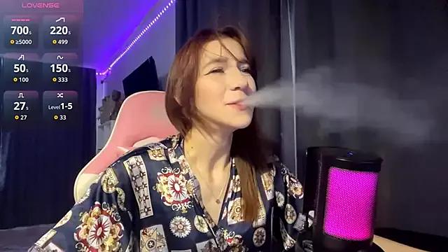 DedeTedrow on StripChat 