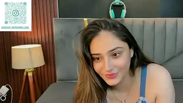 demieliss on StripChat