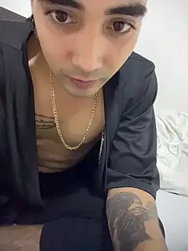 Deymon0777 on StripChat