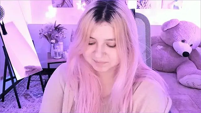 DiaAngell — hi babe