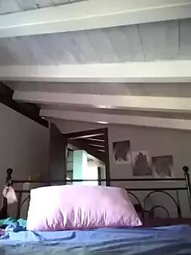 divinaerotica on StripChat 