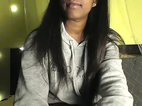 Dora_7827 on StripChat