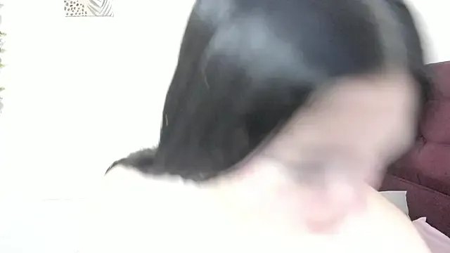 Dulcee_1 on StripChat