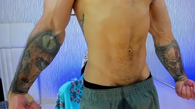 dylan_jacobx on StripChat