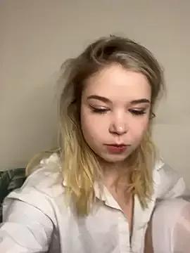 ELEN_KENT from StripChat is Freechat